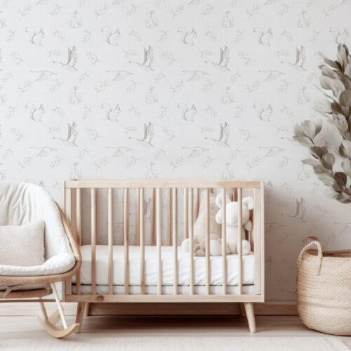 Papel pintado infantil BUNNY de Be Tip Top, diseño con conejitos y flores en tonos suaves, ideal para habitaciones de bebé o dormitorios infantiles.